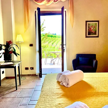 Cascina Galarin Holiday home Castagnole delle Lanze